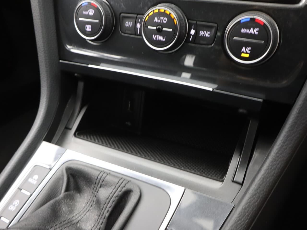 Volkswagen Golf 1.5 TSI EVO Match Edition — image 24