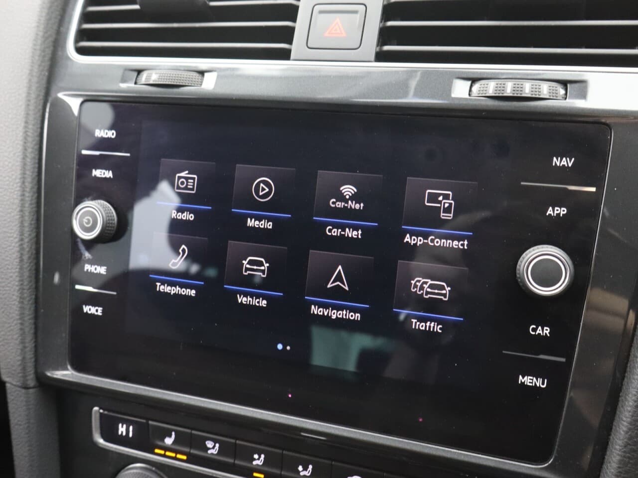 Volkswagen Golf 1.5 TSI EVO Match Edition — image 36