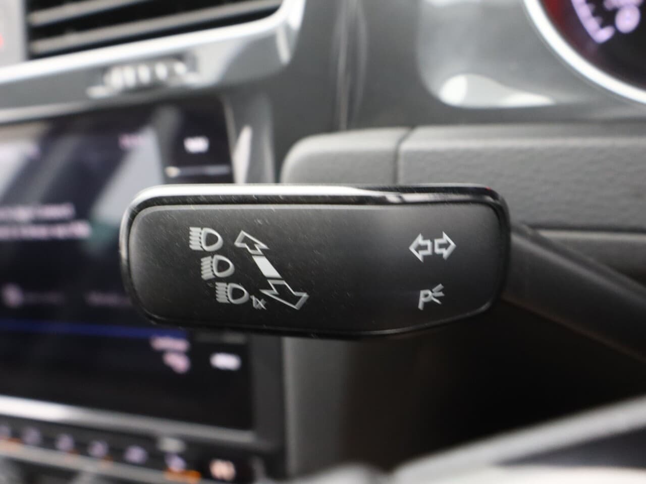 Volkswagen Golf 1.5 TSI EVO Match Edition — image 38