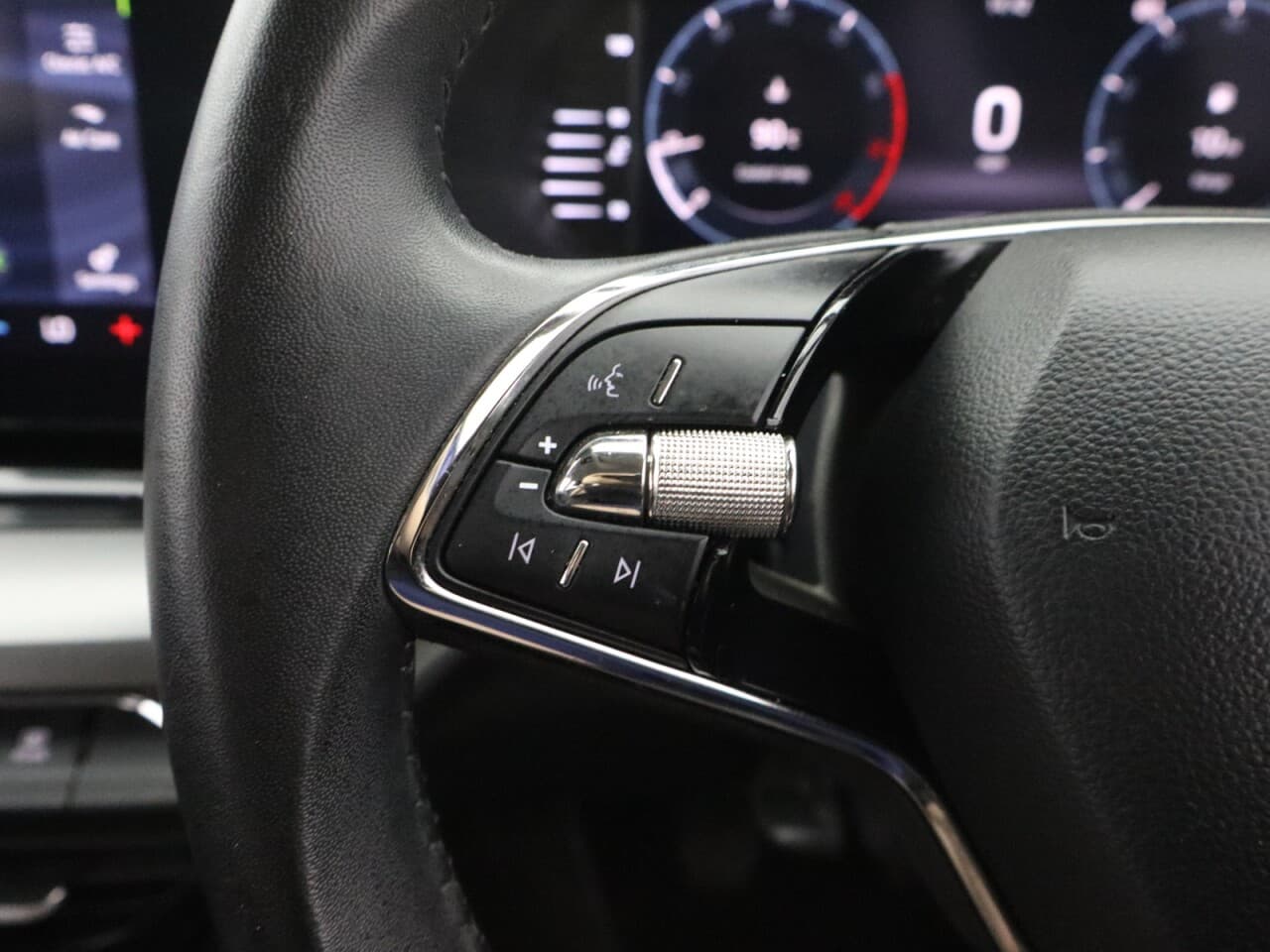 Skoda Octavia 1.0 TSI SE Technology — image 16