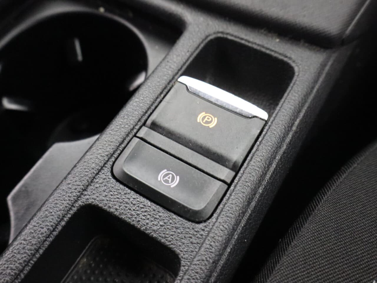 Skoda Octavia 1.0 TSI SE Technology — image 26
