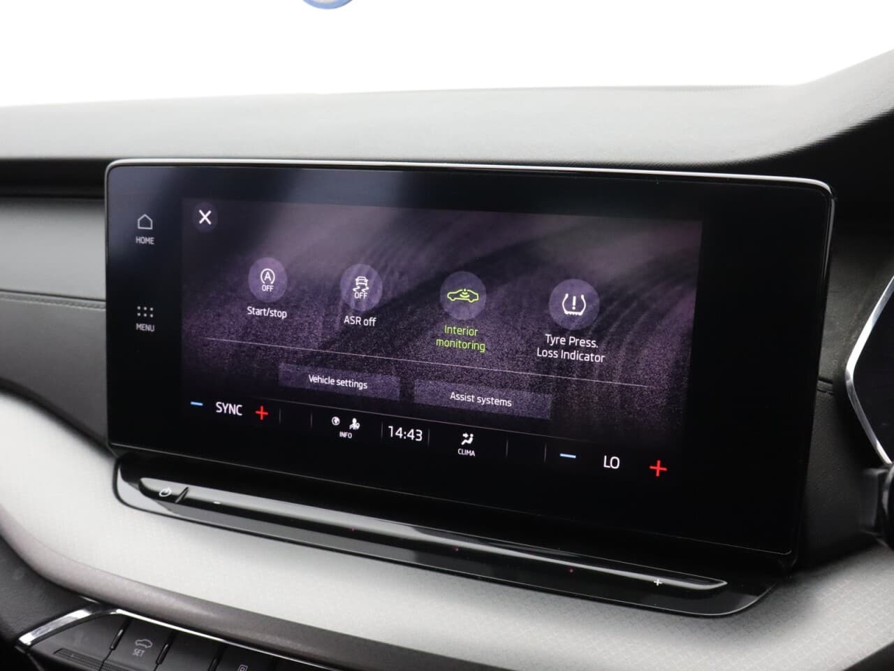 Skoda Octavia 1.0 TSI SE Technology — image 35