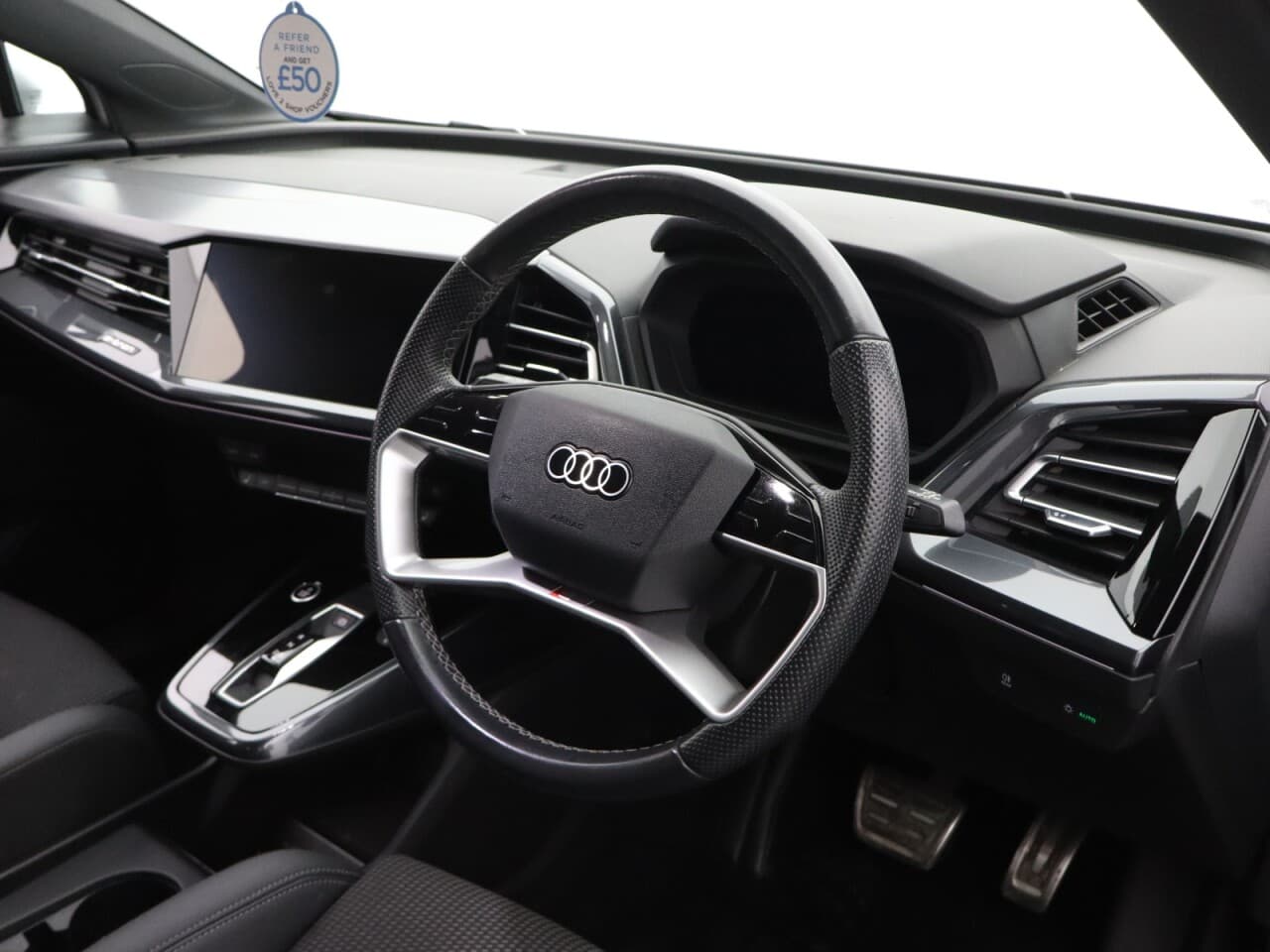 Audi Q4 E-Tron 40 S line — image 12