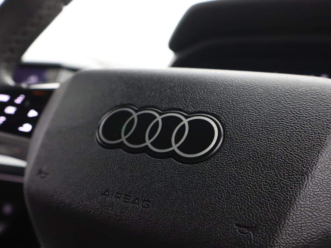 Audi Q4 E-Tron 40 S line — image 17