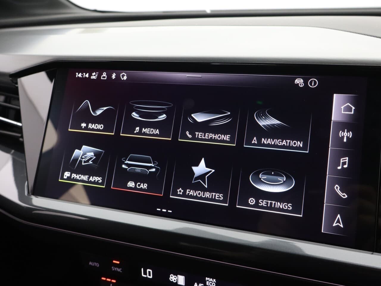 Audi Q4 E-Tron 40 S line — image 38