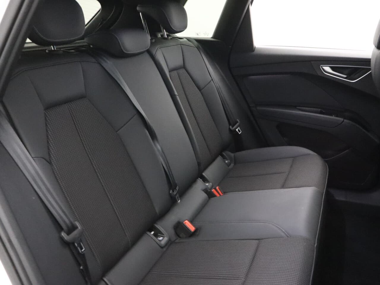 Audi Q4 E-Tron 40 S line — image 48