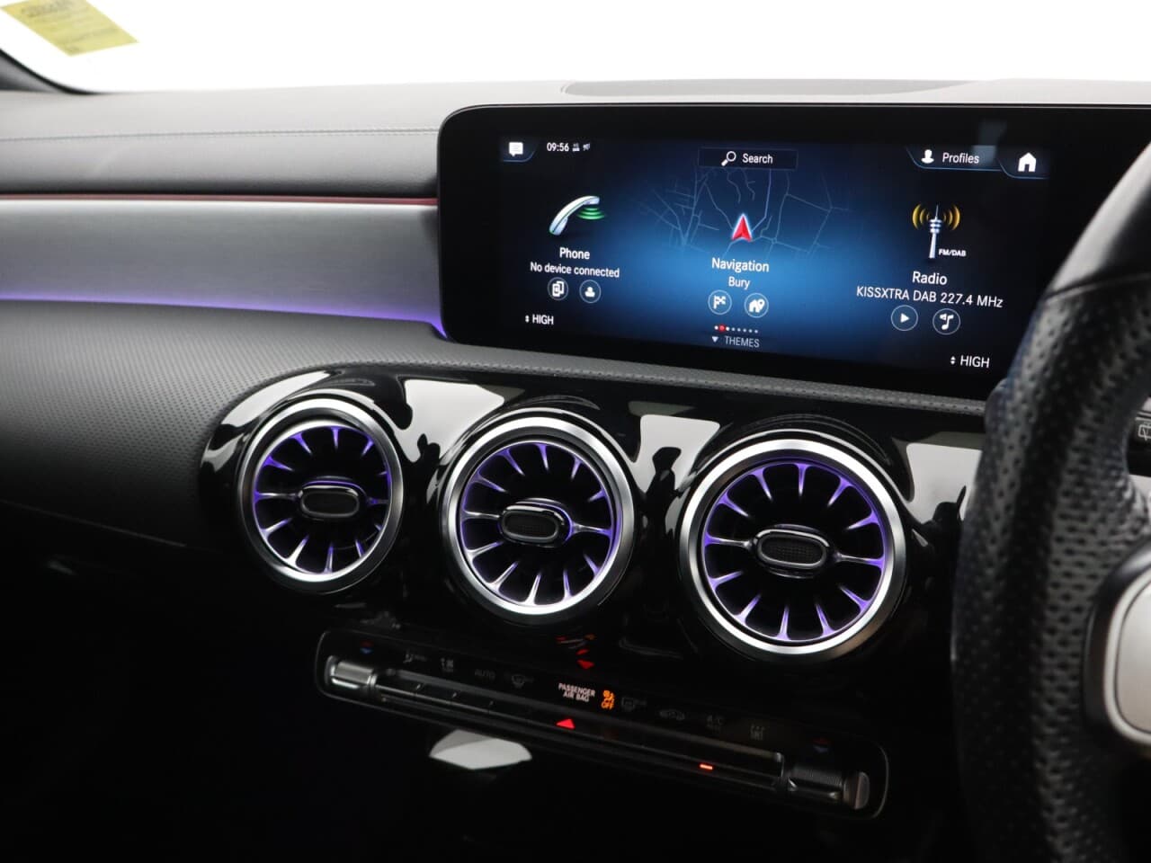 Mercedes-Benz Cla 1.3 CLA250e 15.6kWh AMG Line (Premium) Shooting Brake — image 22