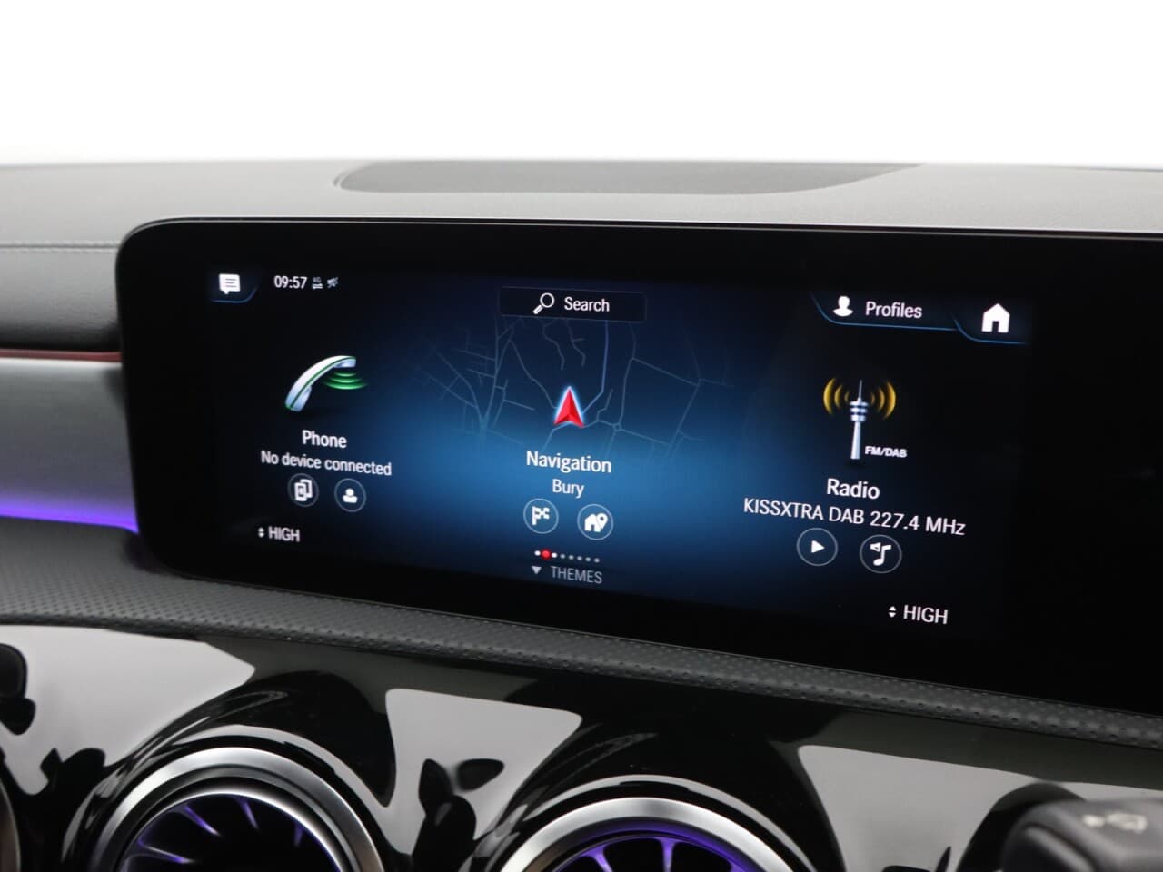 Mercedes-Benz Cla 1.3 CLA250e 15.6kWh AMG Line (Premium) Shooting Brake — image 33