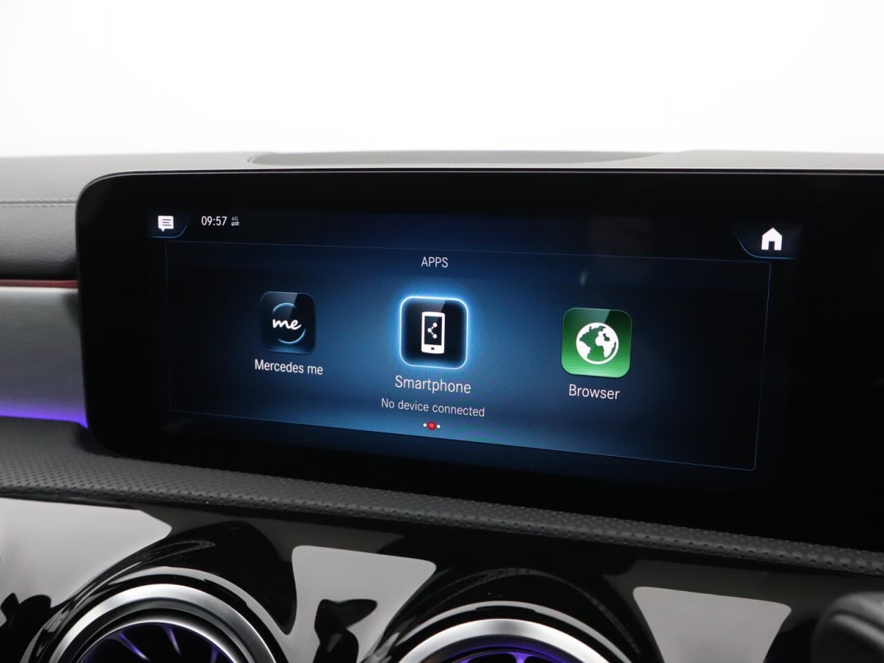 Mercedes-Benz Cla 1.3 CLA250e 15.6kWh AMG Line (Premium) Shooting Brake — image 39