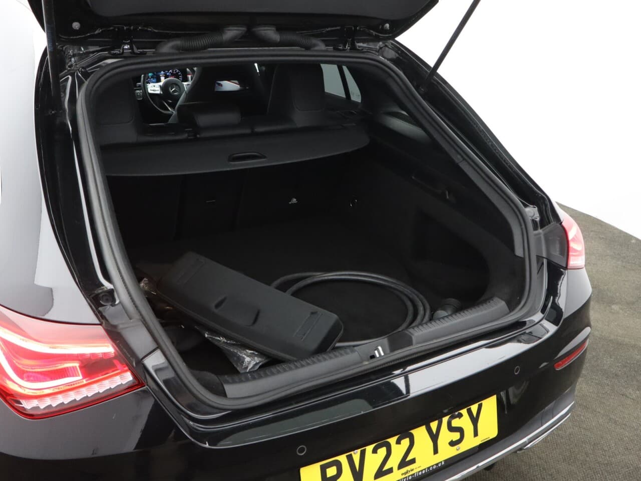 Mercedes-Benz Cla 1.3 CLA250e 15.6kWh AMG Line (Premium) Shooting Brake — image 49