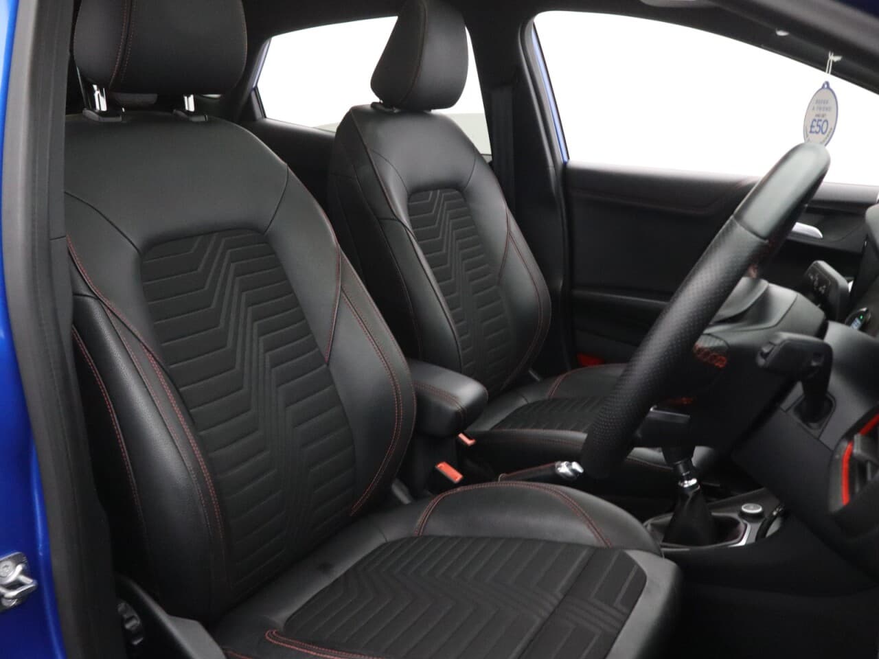 Ford Puma 1.0T EcoBoost MHEV ST-Line X First Edition Plus — image 13