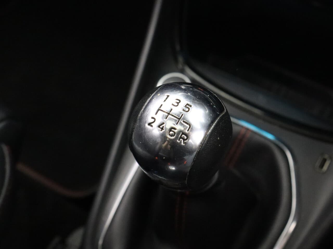 Ford Puma 1.0T EcoBoost MHEV ST-Line X First Edition Plus — image 23