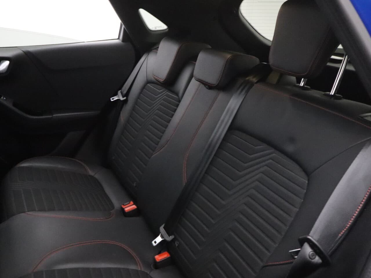 Ford Puma 1.0T EcoBoost MHEV ST-Line X First Edition Plus — image 42