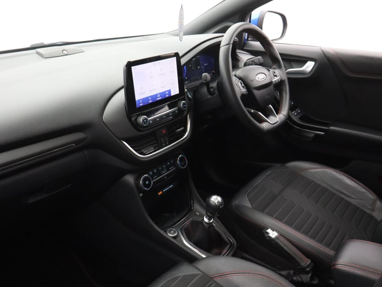 Ford Puma 1.0T EcoBoost MHEV ST-Line X First Edition Plus — image 44