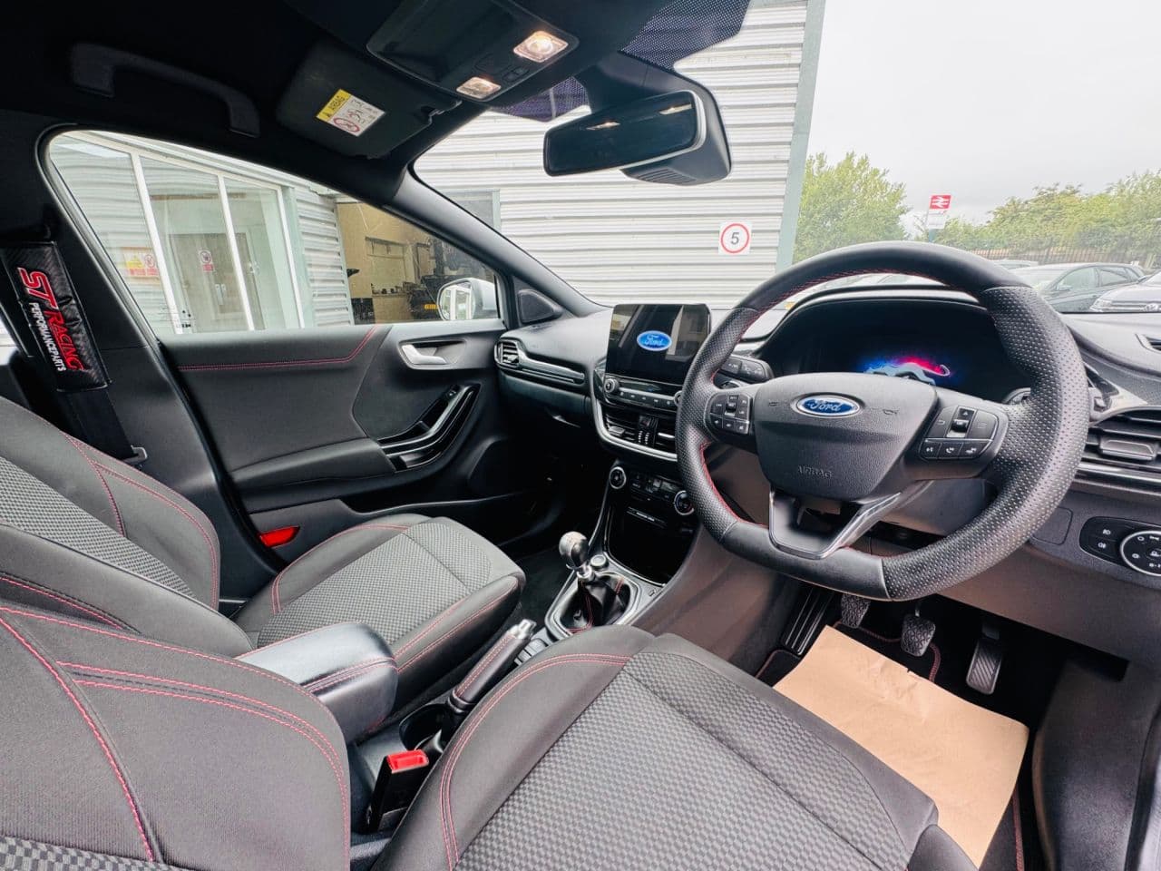 Ford Puma 1.0T EcoBoost MHEV ST-Line — image 14