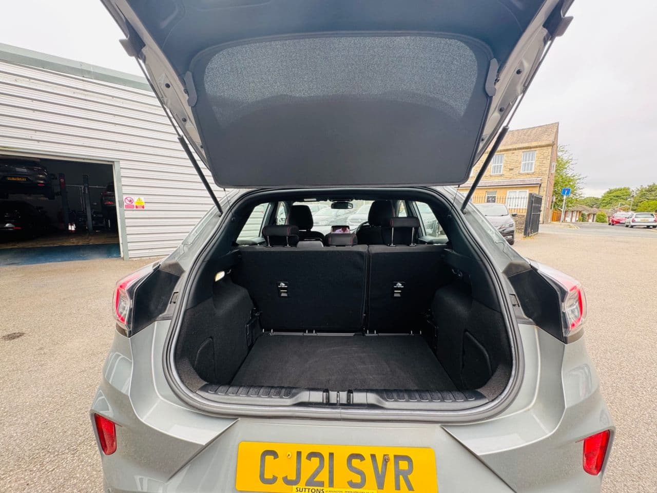 Ford Puma 1.0T EcoBoost MHEV ST-Line — image 21