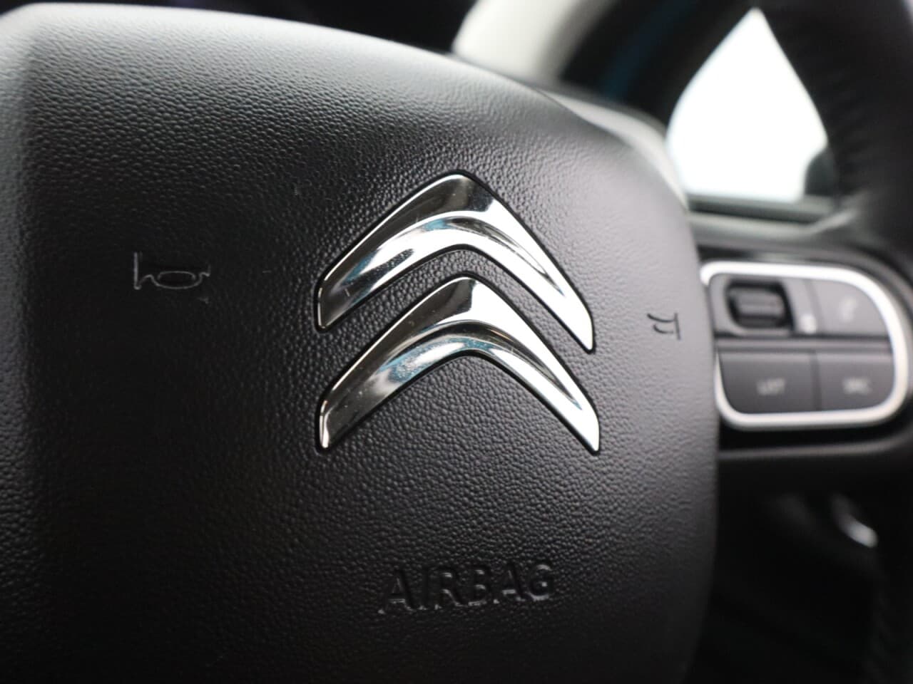 Citroen C3 1.2 PureTech Shine Plus — image 20