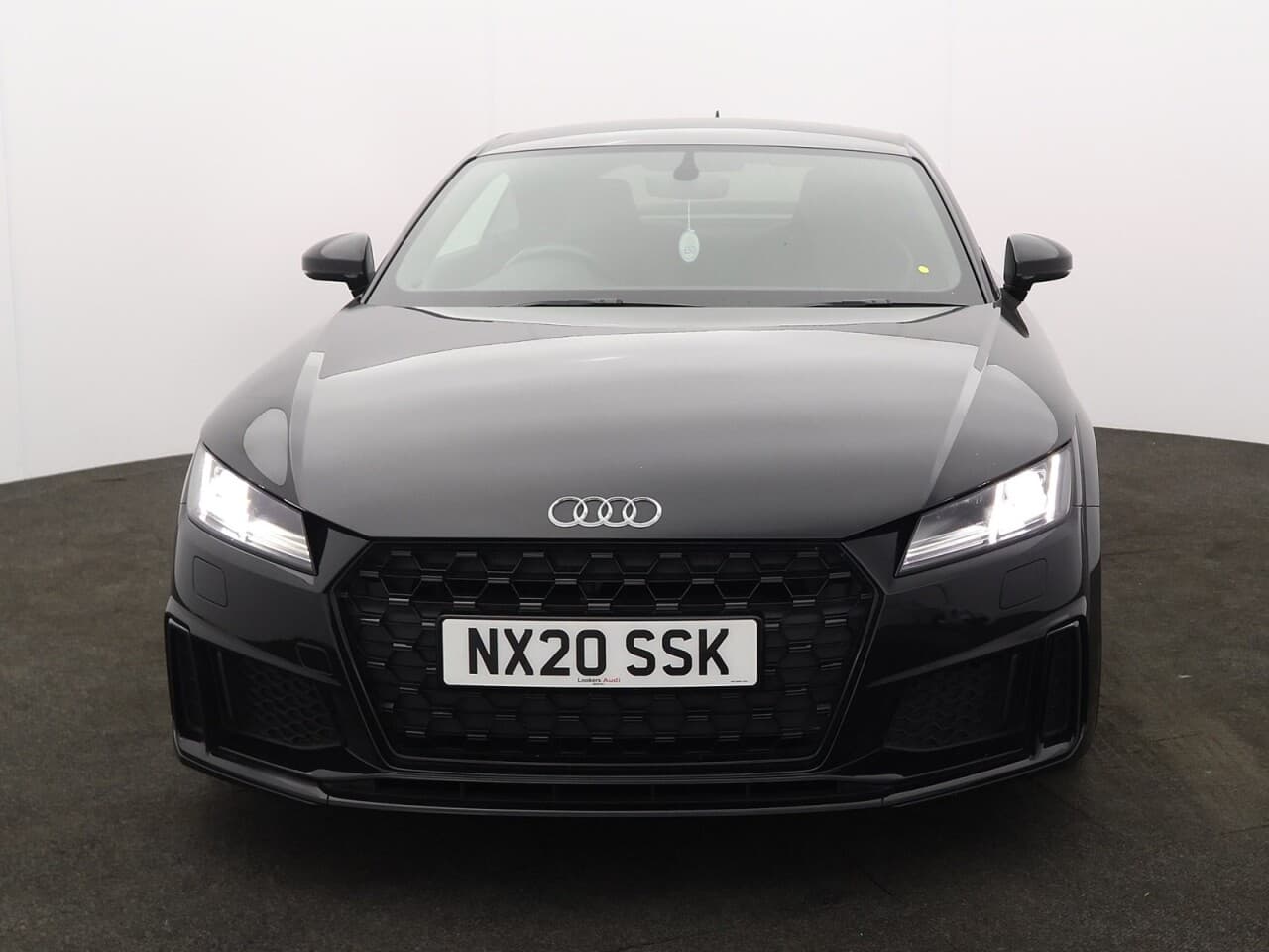 Audi Tt 2.0 TFSI 40 Black Edition — image 4