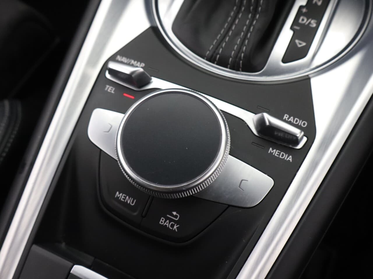 Audi Tt 2.0 TFSI 40 Black Edition — image 26