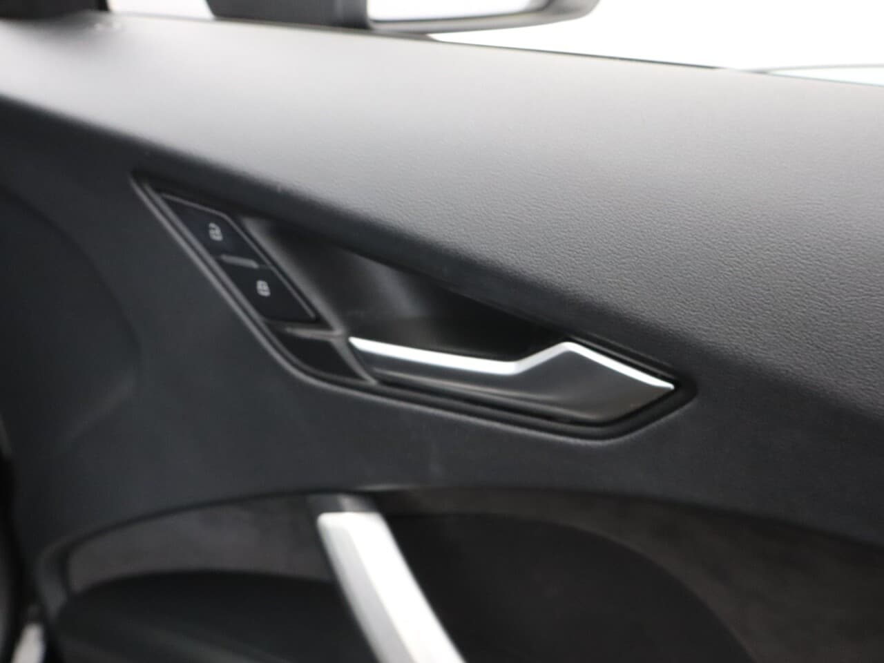 Audi Tt 2.0 TFSI 40 Black Edition — image 47