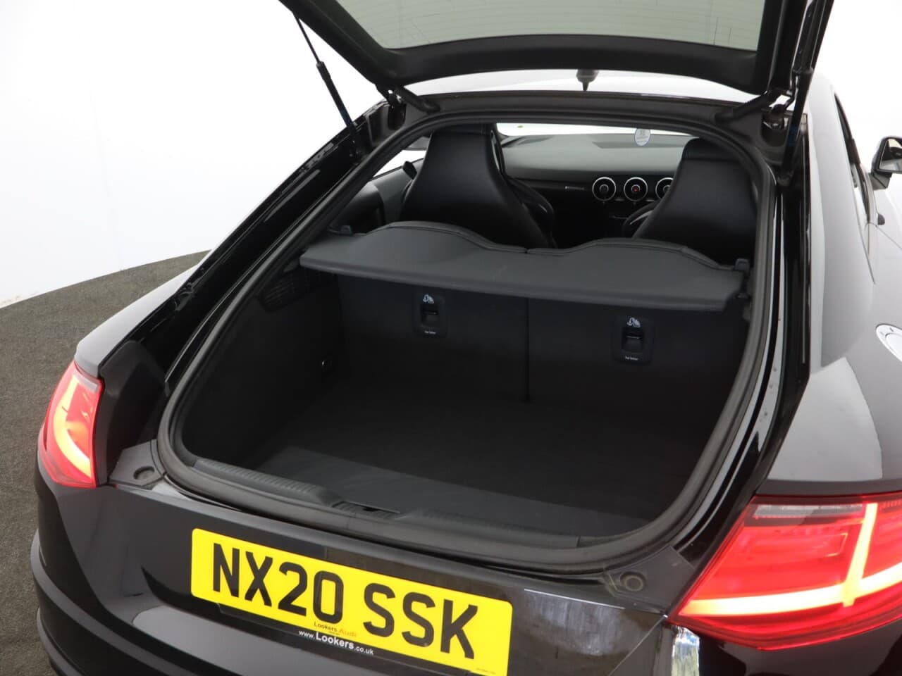 Audi Tt 2.0 TFSI 40 Black Edition — image 43