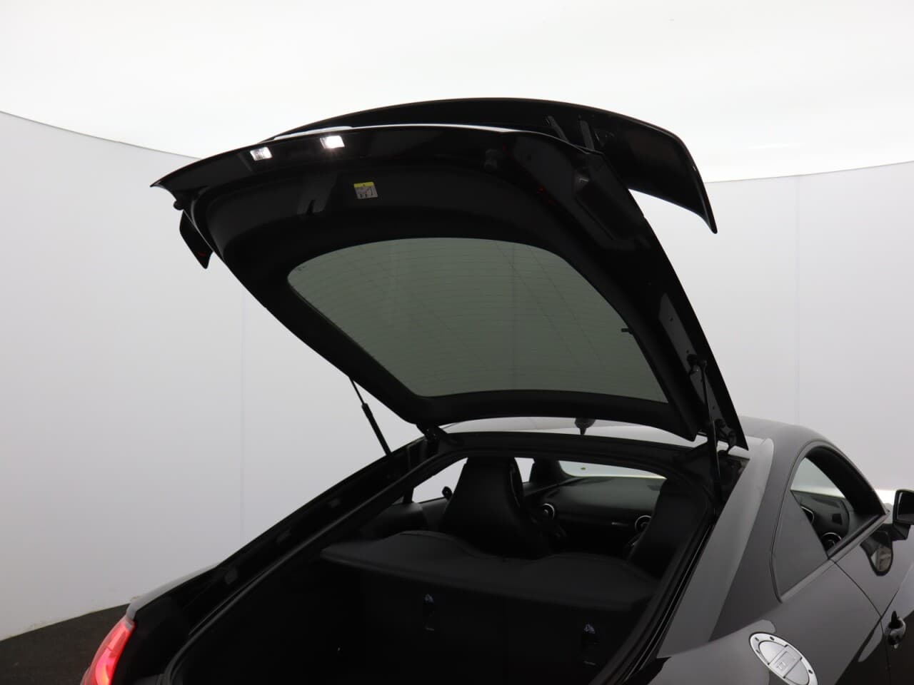 Audi Tt 2.0 TFSI 40 Black Edition — image 44