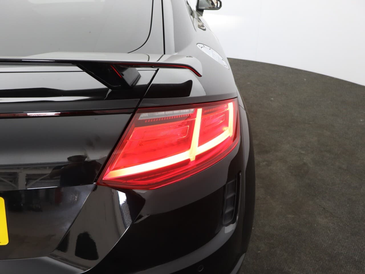 Audi Tt 2.0 TFSI 40 Black Edition — image 58
