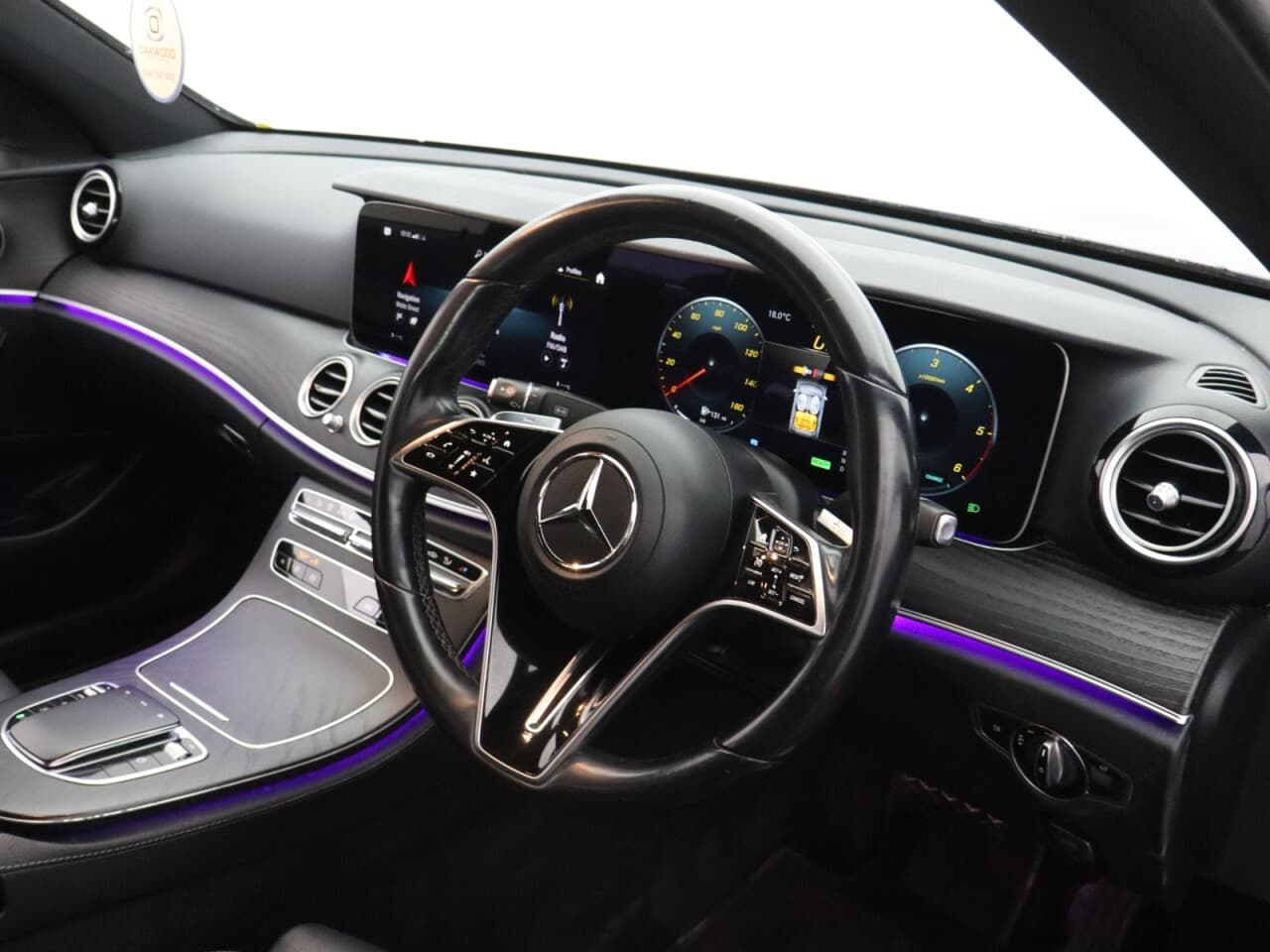 Mercedes-Benz E Class 2.0 E300dh MHEV AMG Line (Premium) — image 14