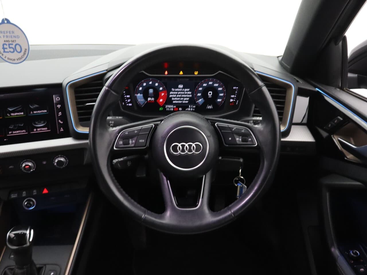 Audi A1 1.5 TFSI 35 S line Contrast Edition Sportback — image 16