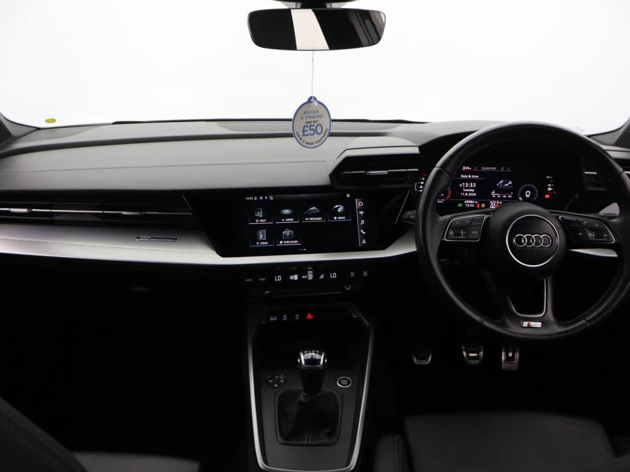 Audi A3 1.5 TFSI 35 S line — image 12