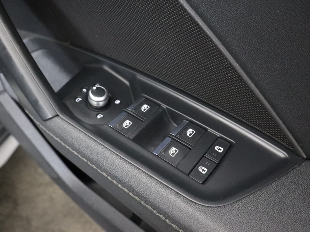 Audi A3 1.5 TFSI 35 S line — image 47