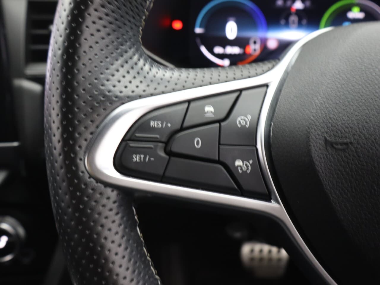 Renault Arkana 1.6 E-TECH E-Tech engineered — image 17