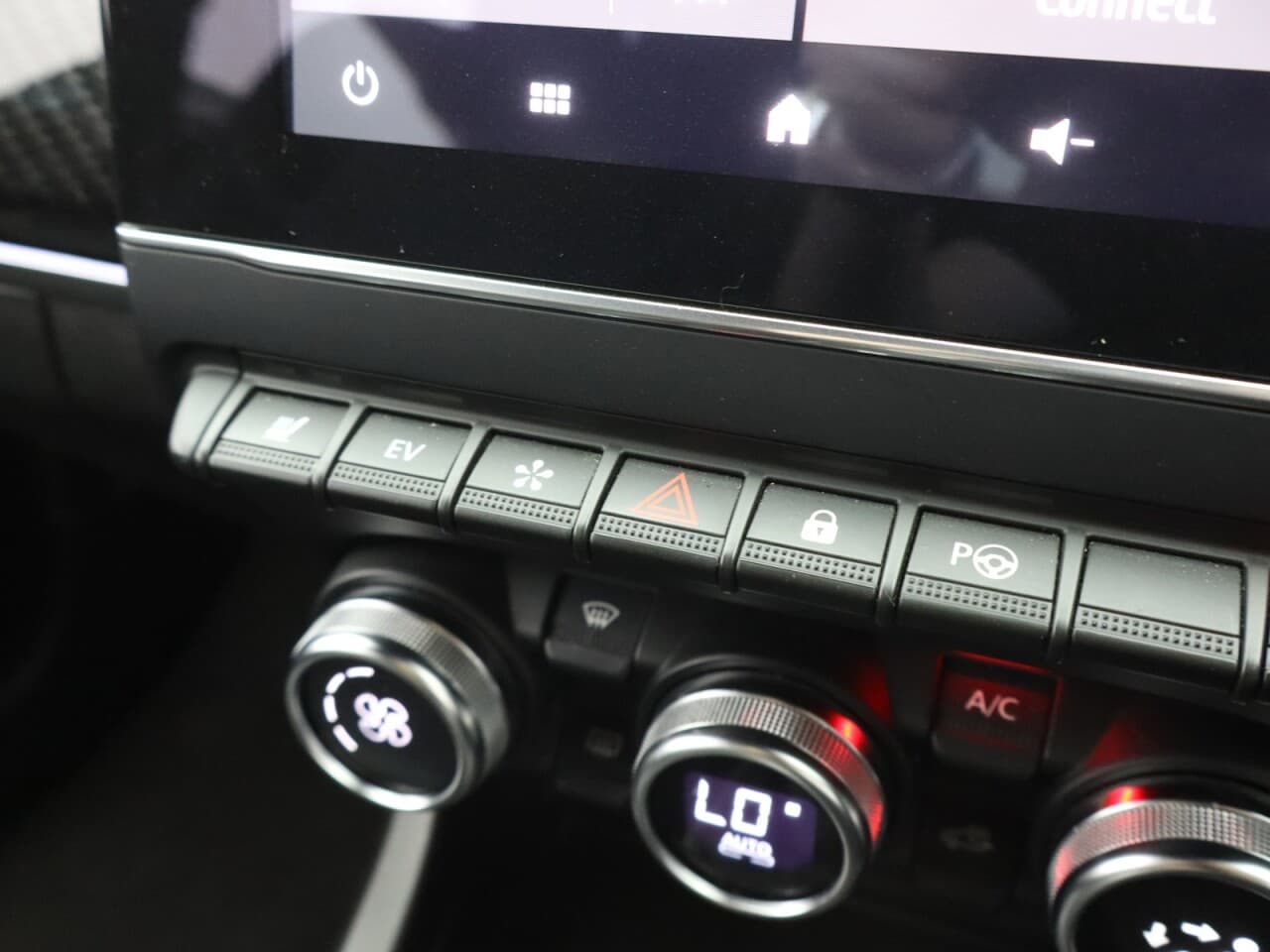 Renault Arkana 1.6 E-TECH E-Tech engineered — image 33