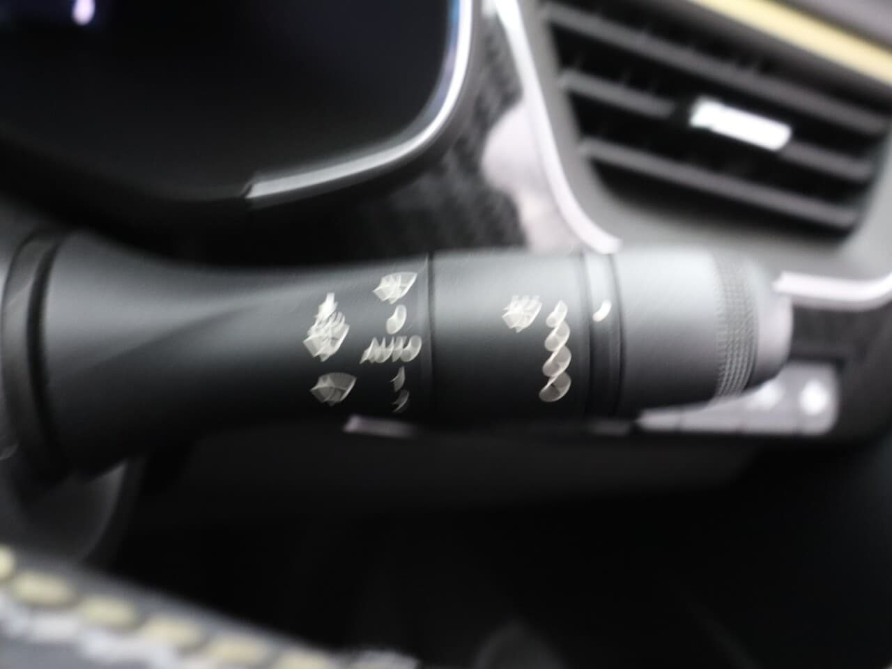 Renault Arkana 1.6 E-TECH E-Tech engineered — image 40