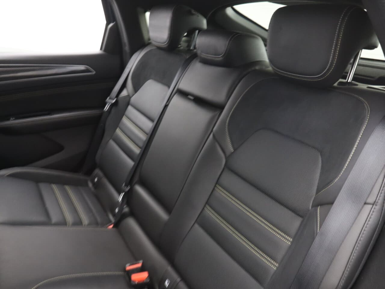 Renault Arkana 1.6 E-TECH E-Tech engineered — image 44