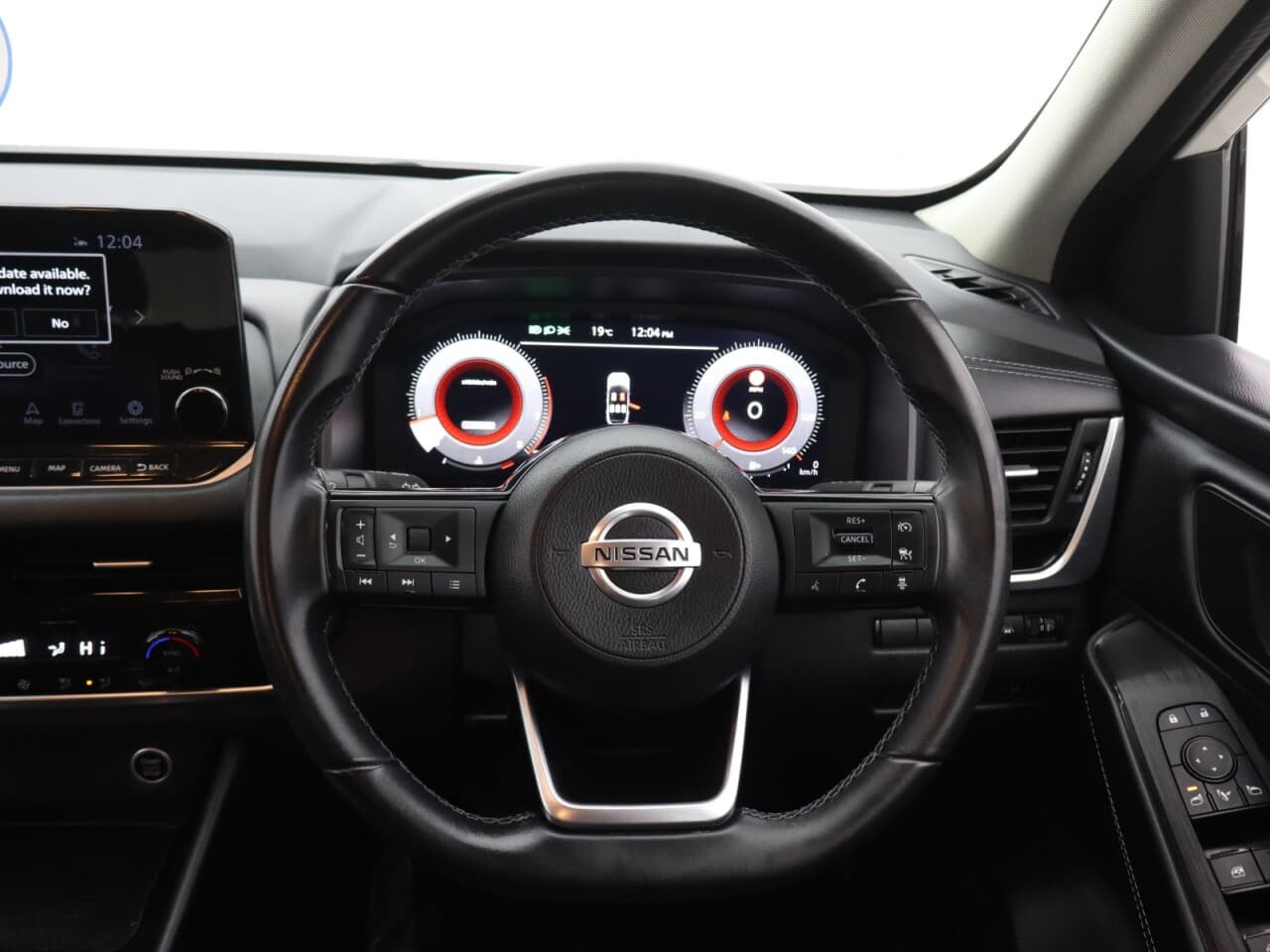Nissan Qashqai 1.3 DIG-T MHEV N-Connecta — image 16
