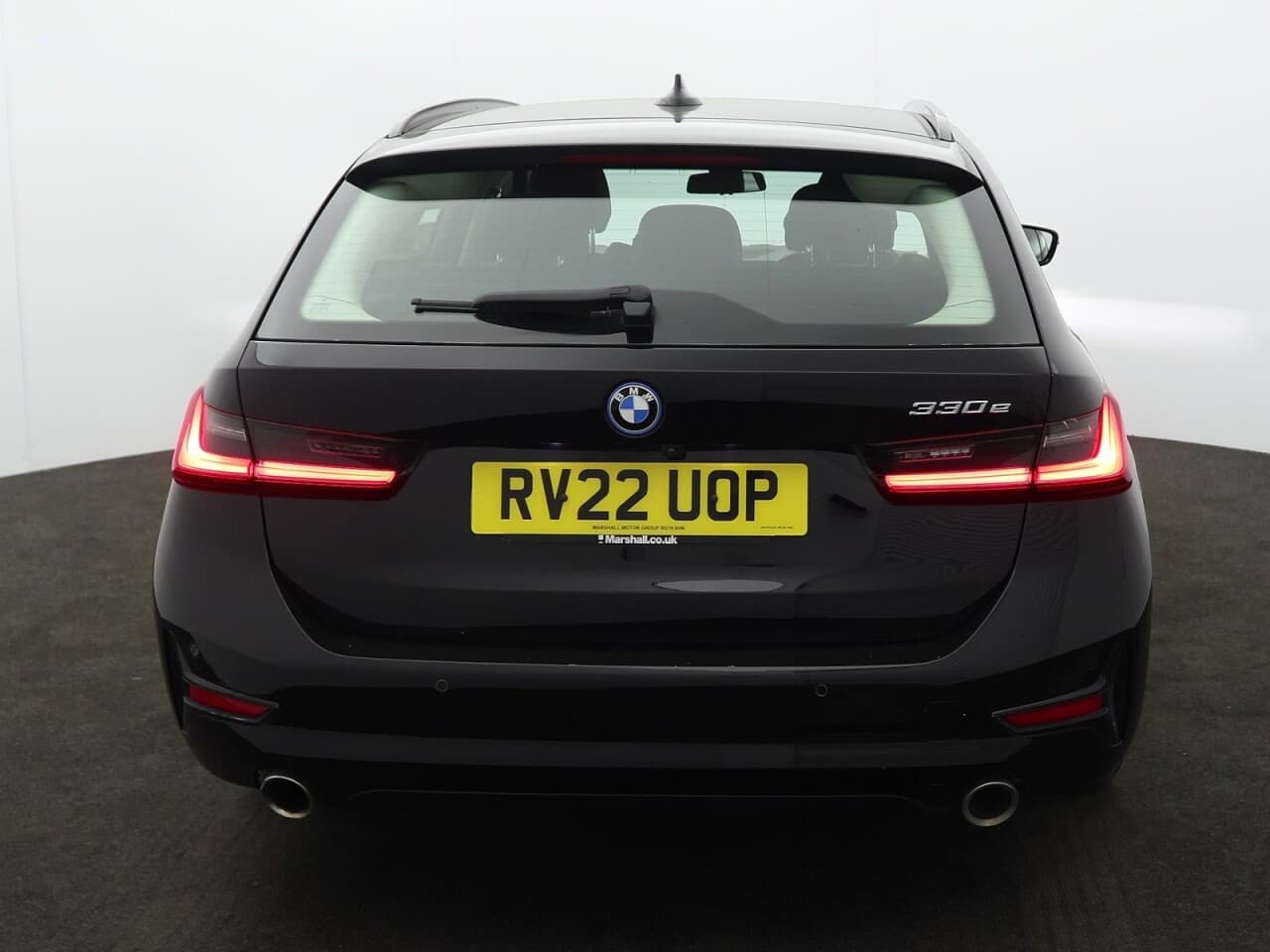 BMW 3 Series 2.0 330e 12kWh Sport Pro Touring — image 9