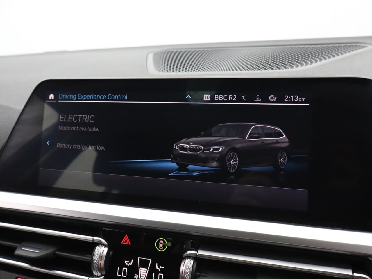 BMW 3 Series 2.0 330e 12kWh Sport Pro Touring — image 42