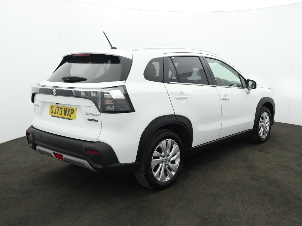 Suzuki S-Cross 1.5h Motion — image 10