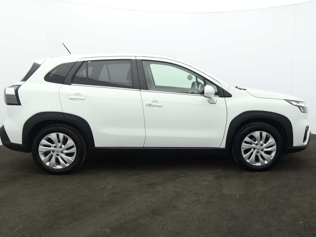 Suzuki S-Cross 1.5h Motion — image 11