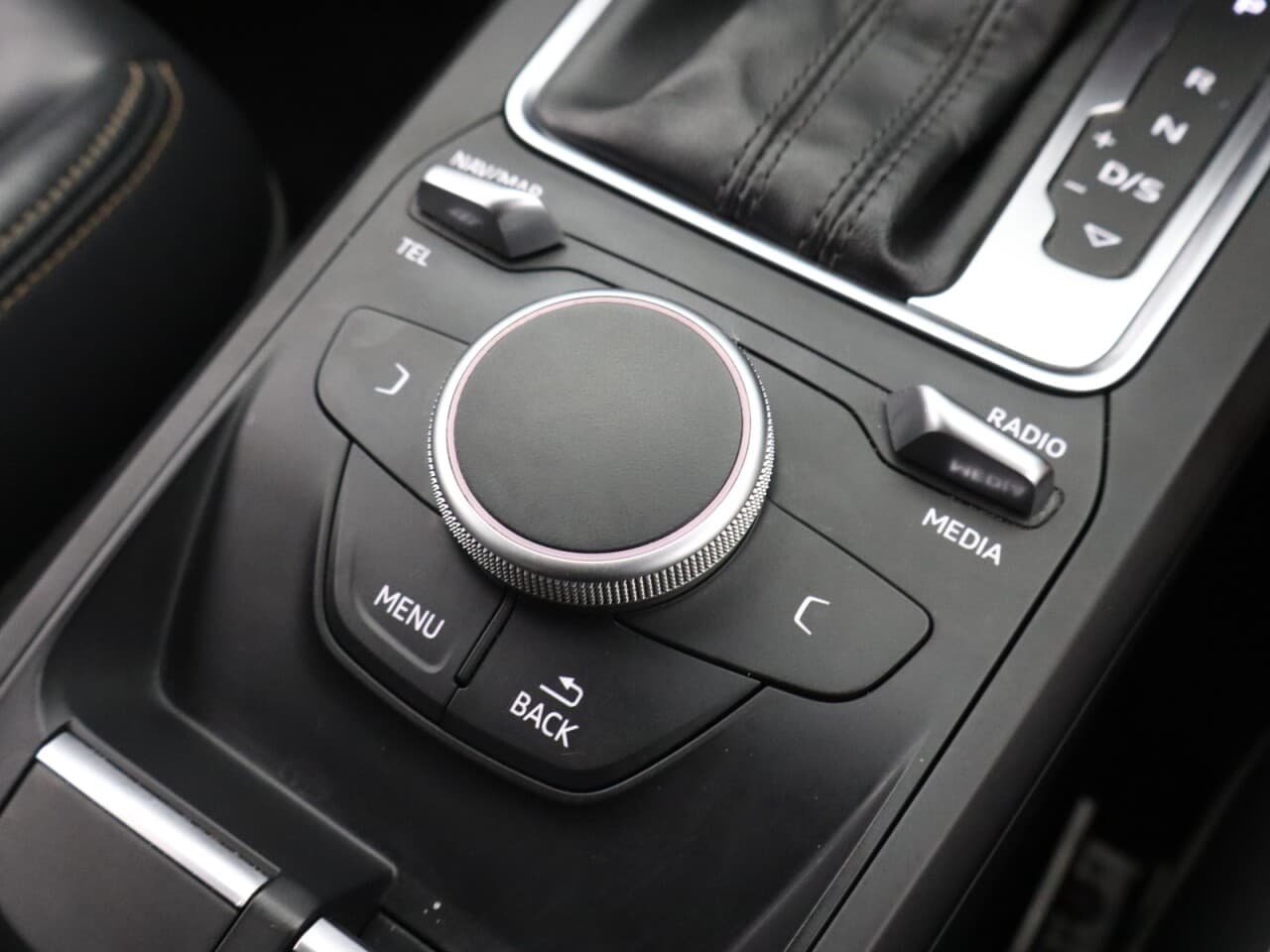 Audi Q2 2.0 TDI Edition 1 — image 28