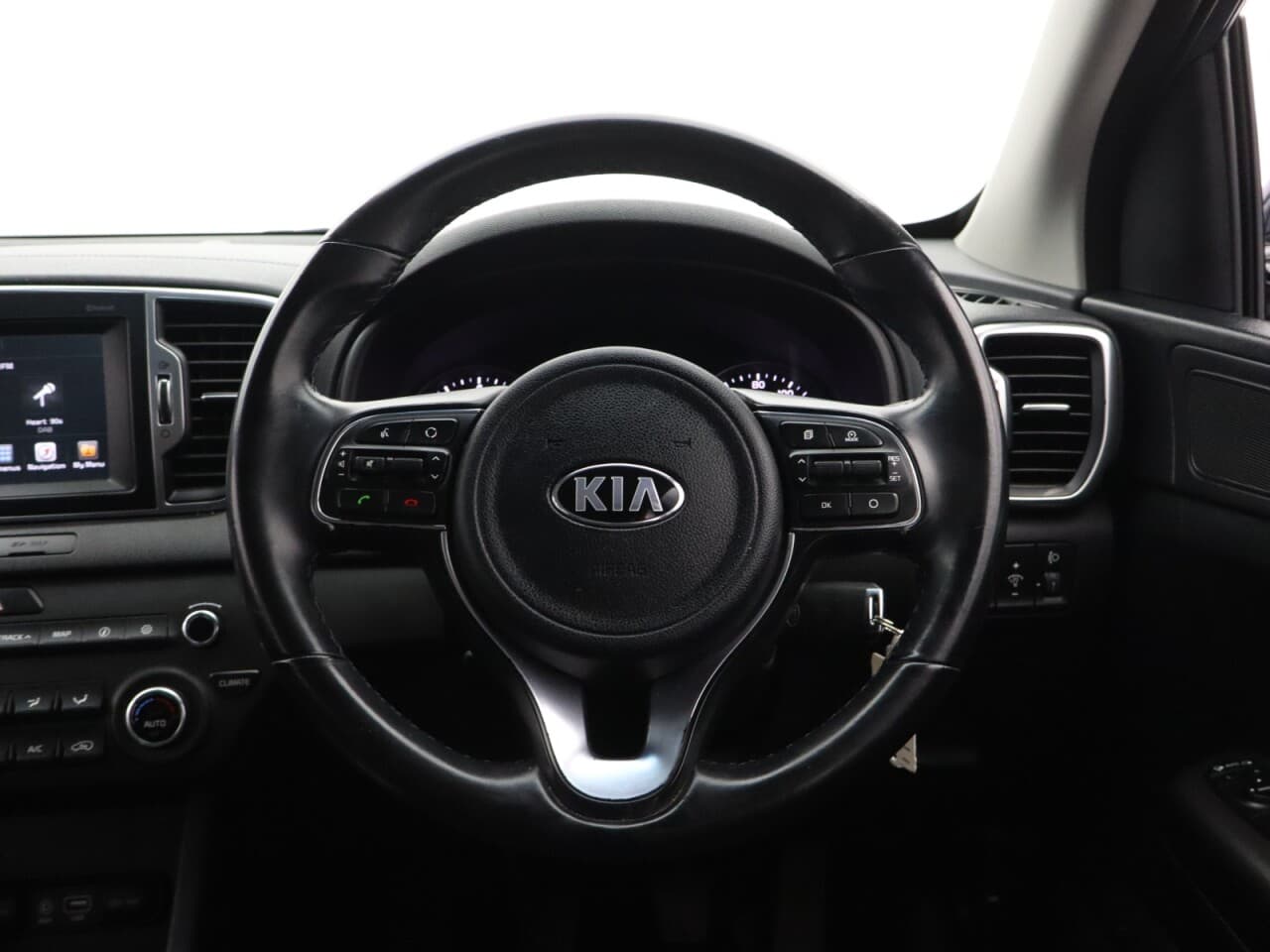 Kia Sportage 1.6 GDi 2 — image 16