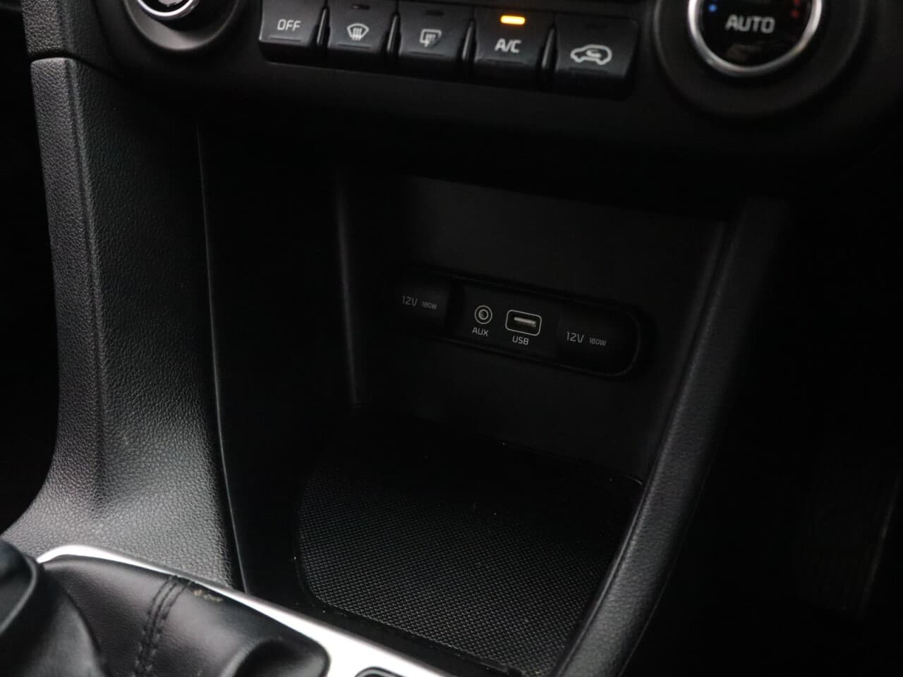 Kia Sportage 1.6 GDi 2 — image 28