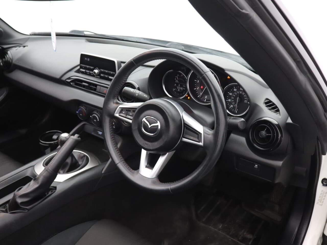 Mazda MX-5 1.5 SKYACTIV-G SE+ — image 14
