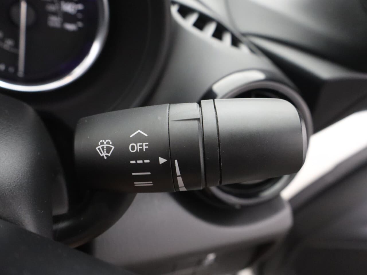 Mazda MX-5 1.5 SKYACTIV-G SE+ — image 34