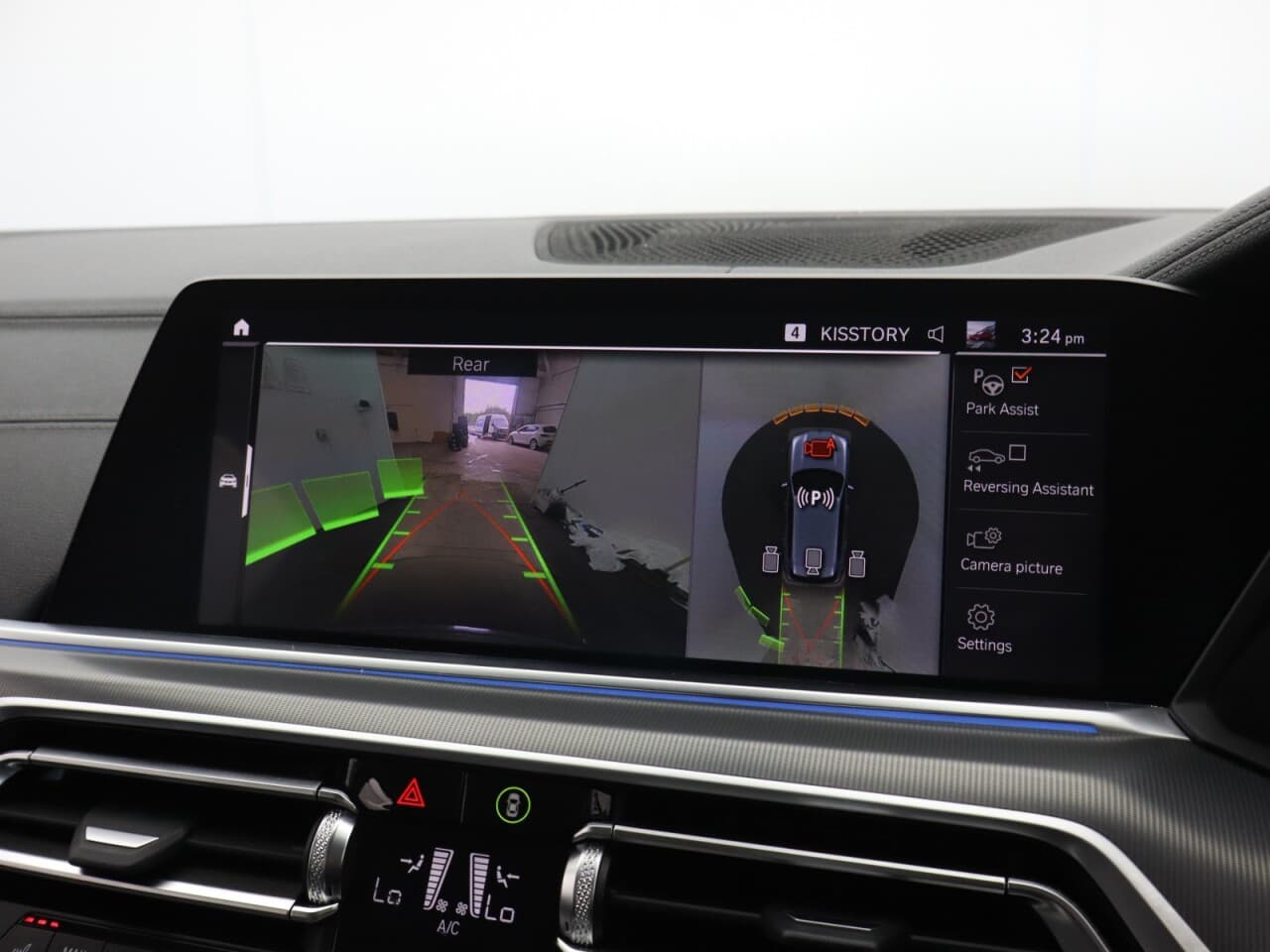 BMW X5 3.0 45e 24kWh xLine — image 37