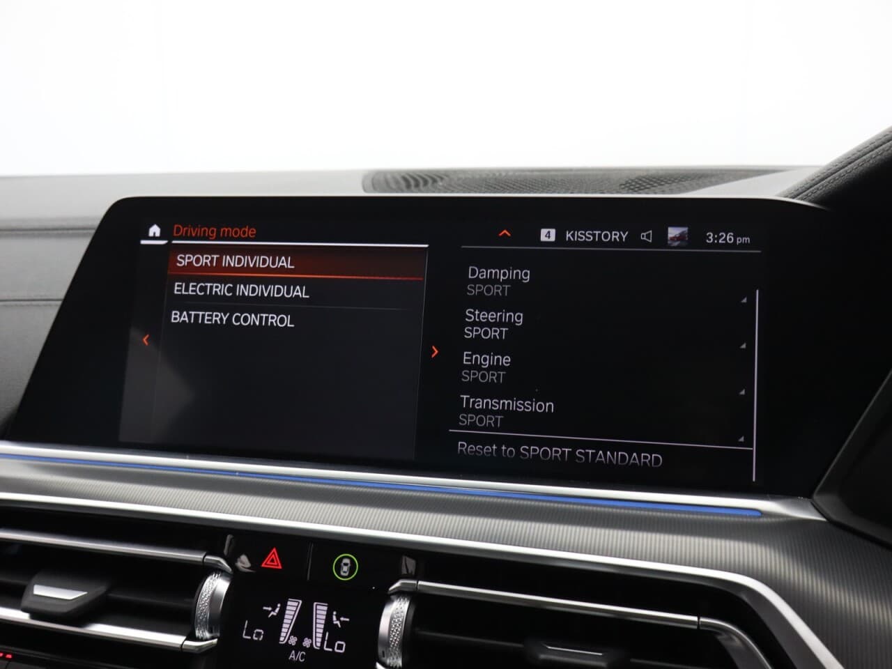 BMW X5 3.0 45e 24kWh xLine — image 42
