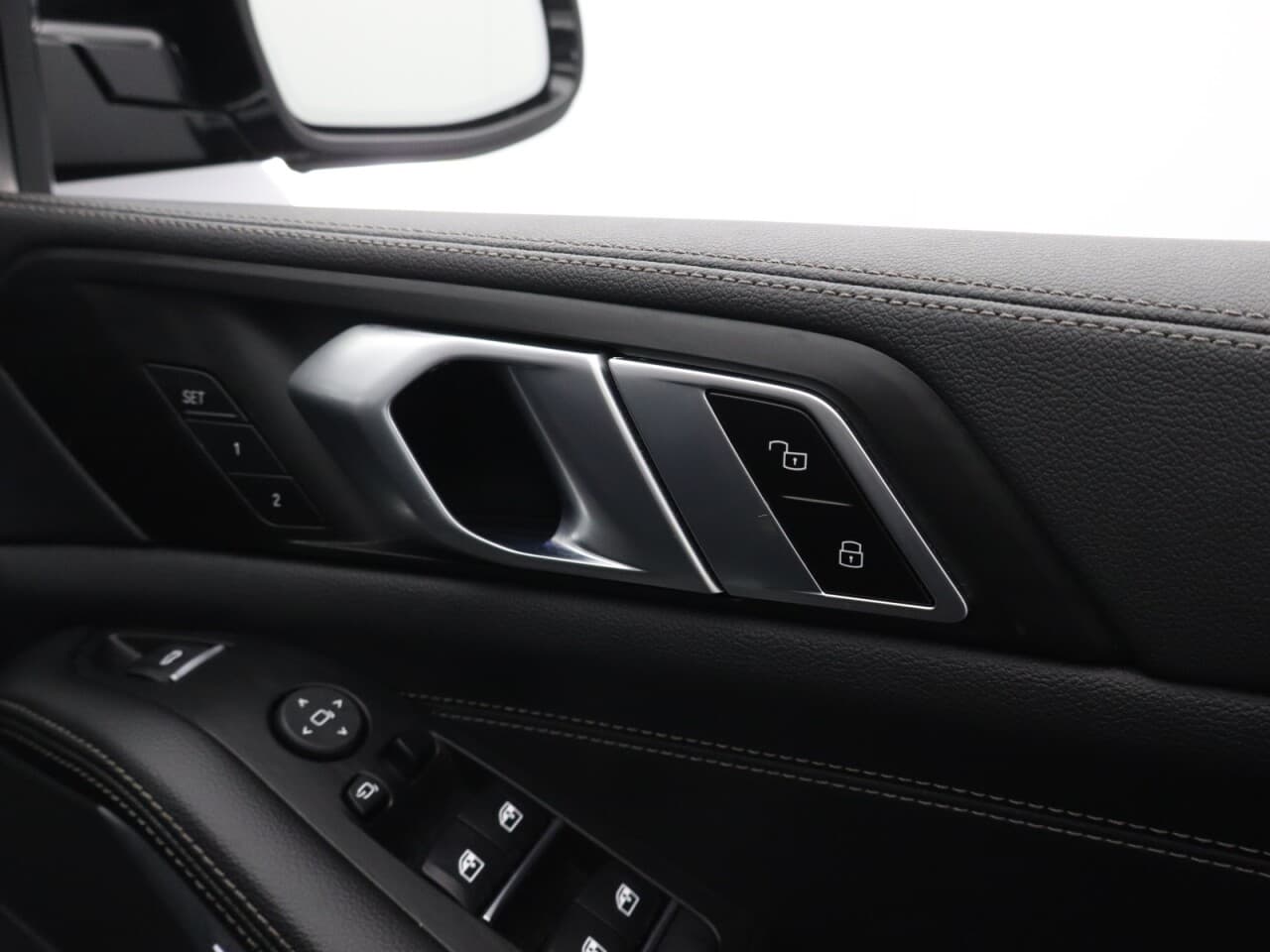 BMW X5 3.0 45e 24kWh xLine — image 64