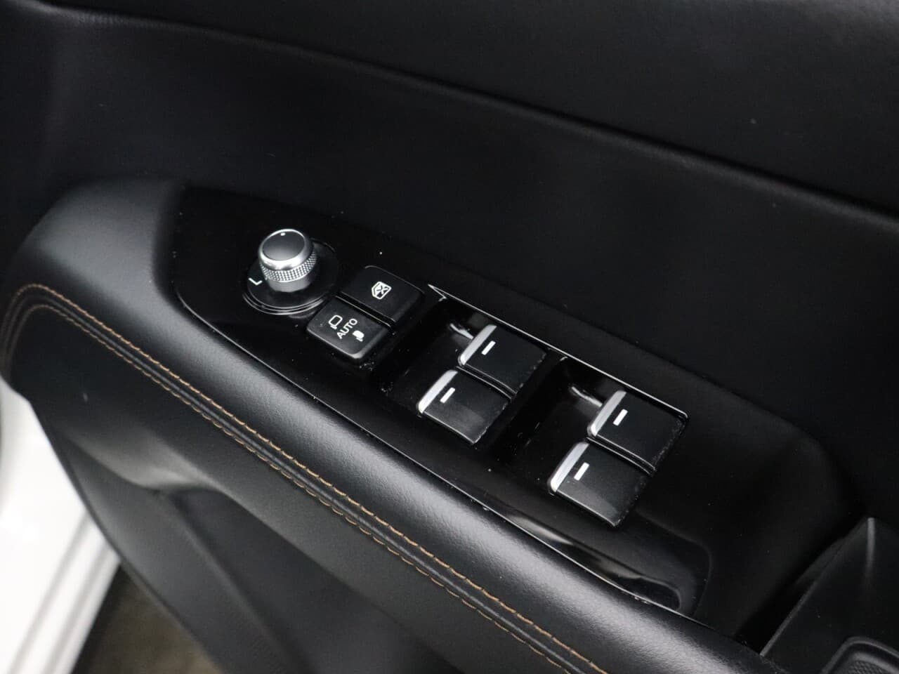 Mazda CX-5 2.0 SKYACTIV-G Sport Edition — image 50