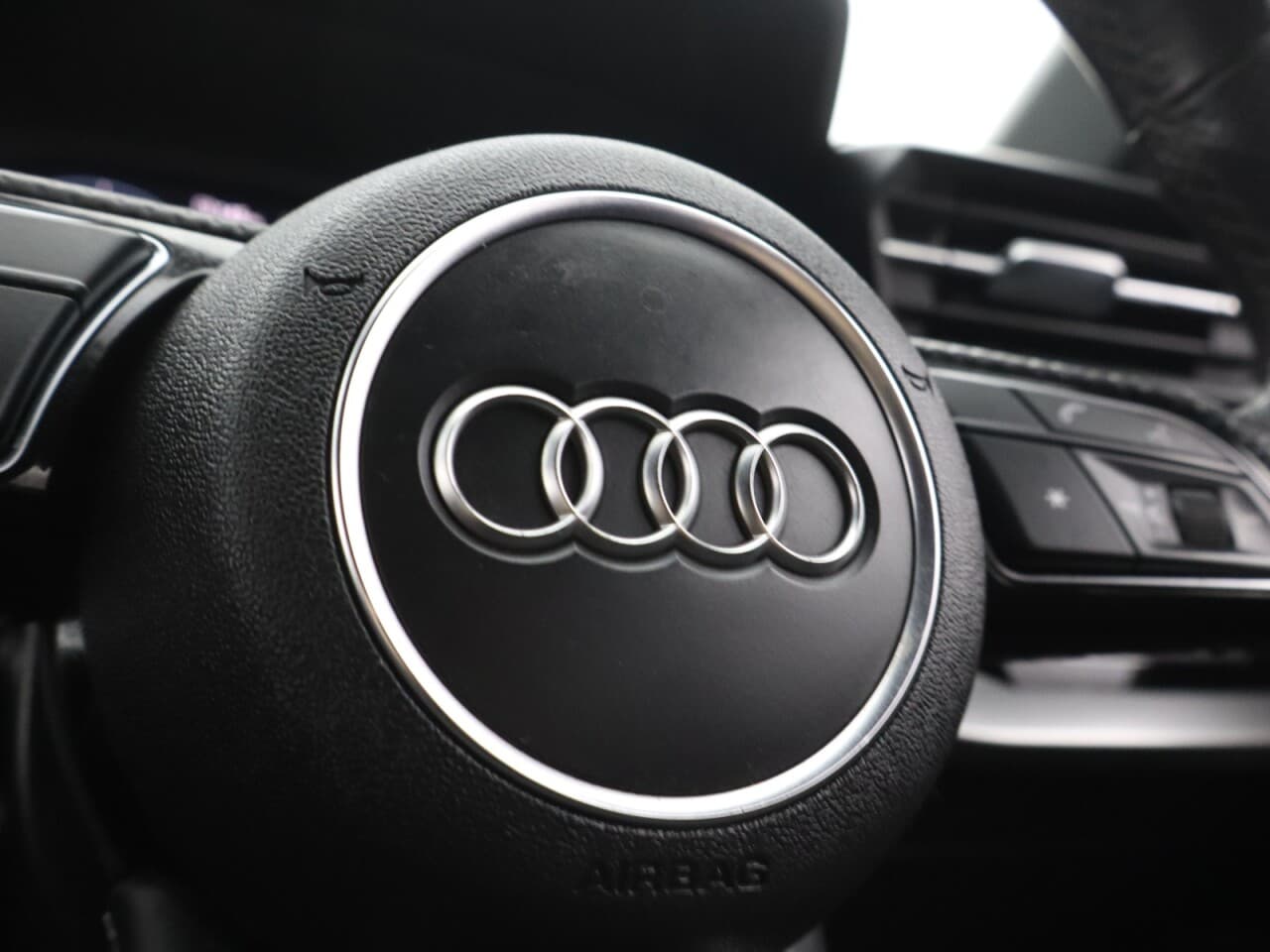Audi A3 1.0 TFSI 30 S line — image 20